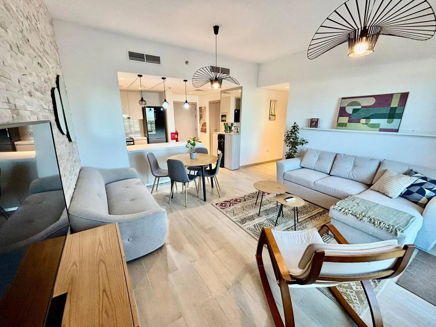 Comfy 2Br Ferrari World View Apartment Abu Dhabi