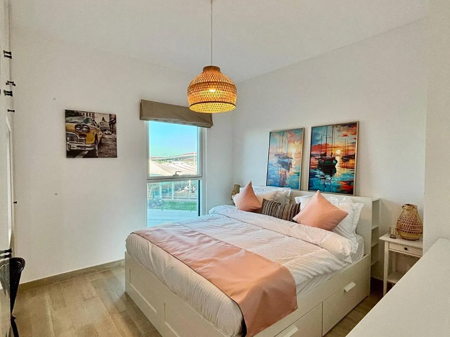 Comfy 2Br Ferrari World View Apartment Abu Dhabi